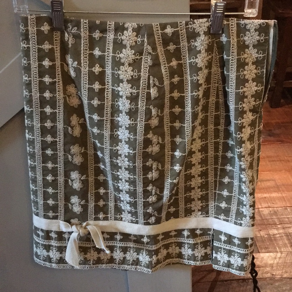 Nanette lepore skirt
